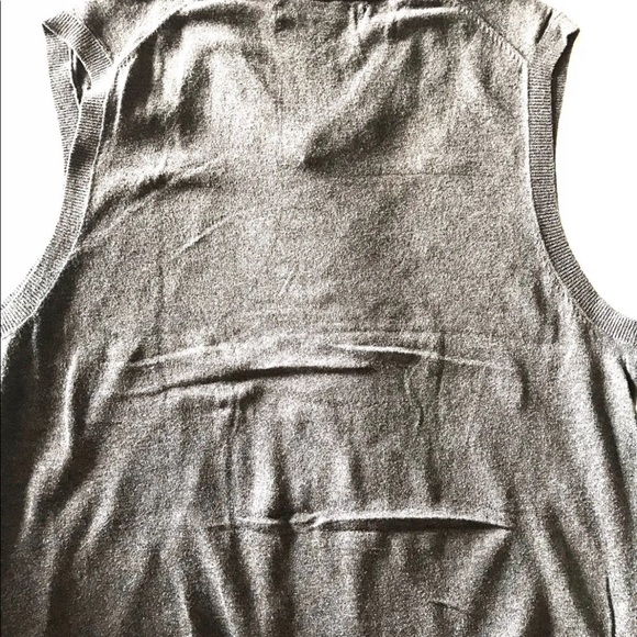 Old Navy  Men’s V Neck Knit Vest Gray Argyle  S Cotton - Picture 2 of 14